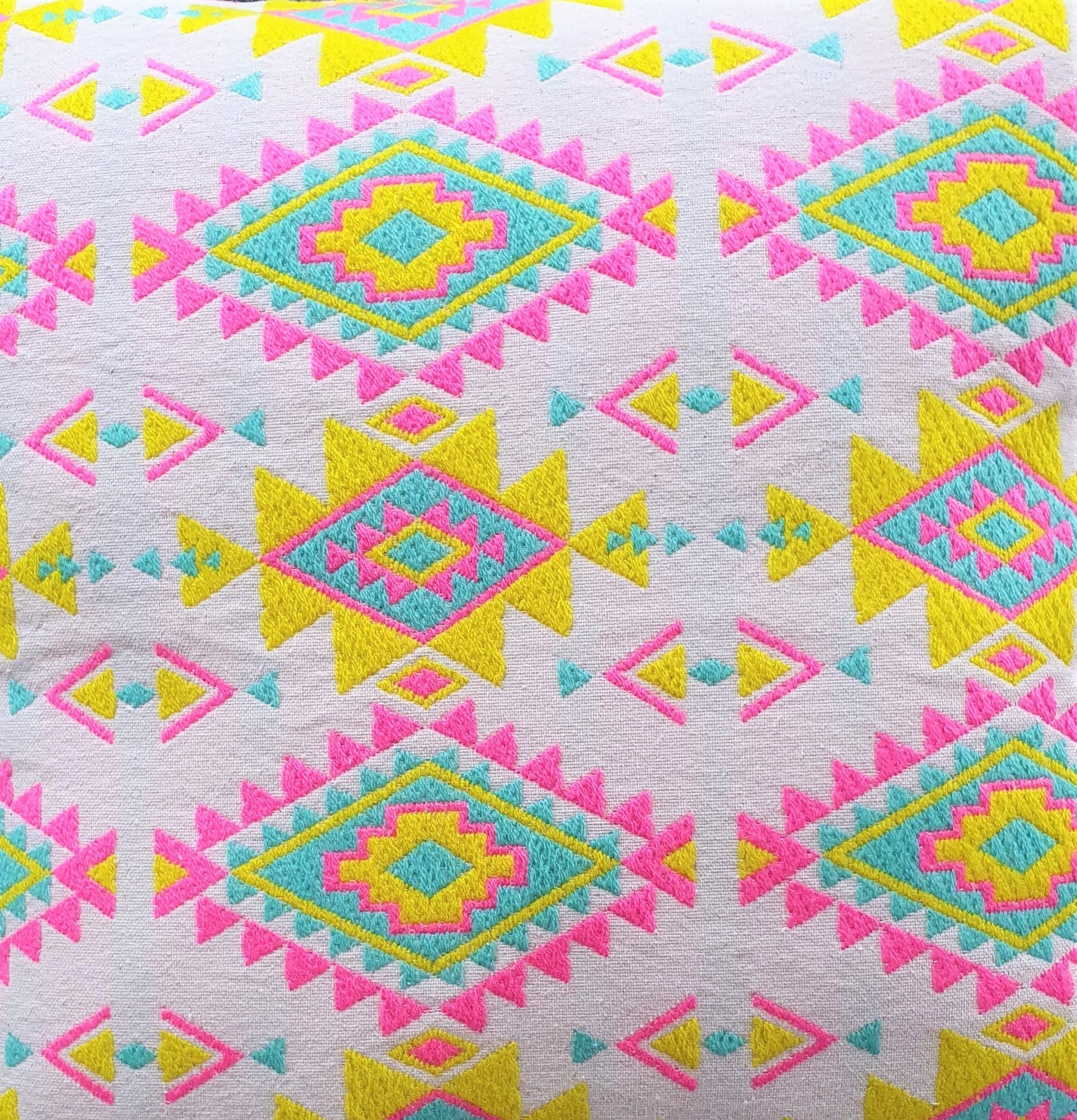 Havana Oversized Square cushion