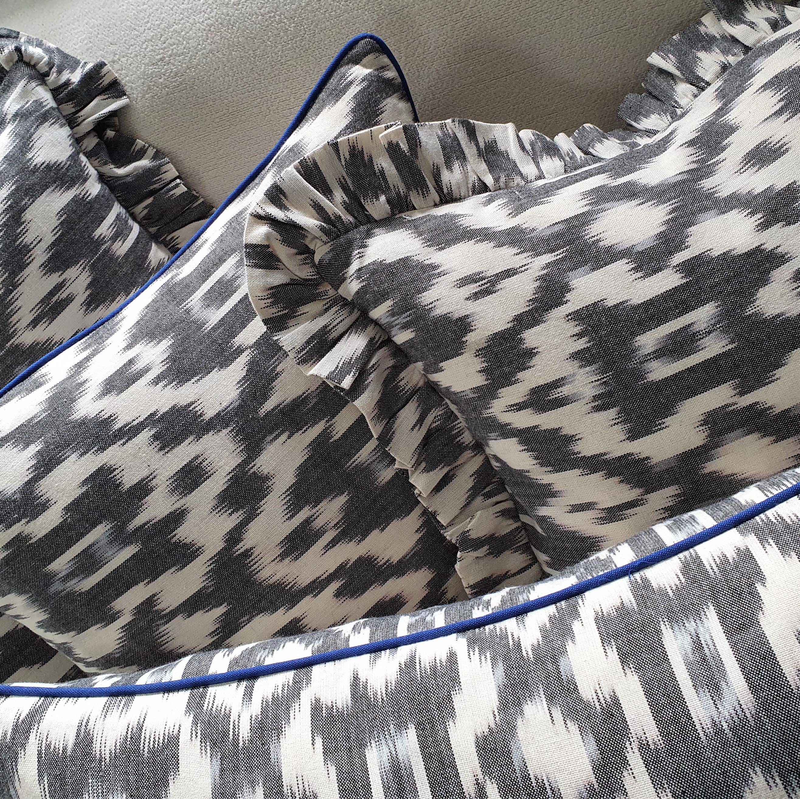 Staffa Large Rectangle Cushion with electric blue piping